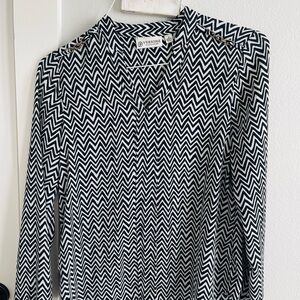 Versona Black and White Chevron Blouse